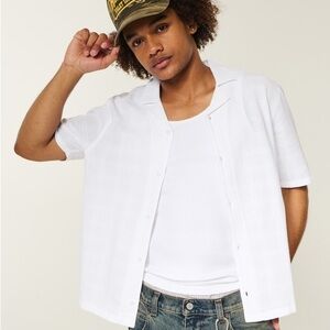 Hollister Cream Short Sleeve Shirt